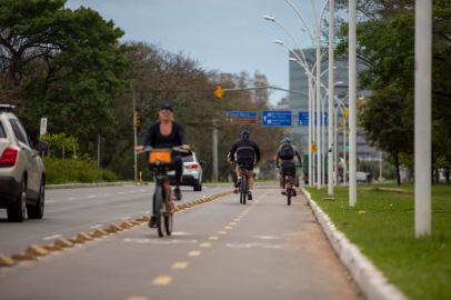 PORTO ALEGRE, RS, BRASIL - Acidentes envolvendo bicicletas na capital  aumentaram 65% em relação ao ano passado.Indexador: Jeff Botega<!-- NICAID(14892137) -->