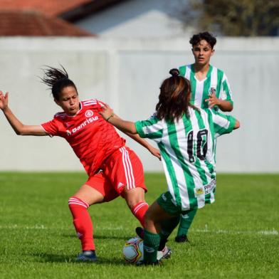 juventude abre rodada no gauchao feminino<!-- NICAID(14904209) -->