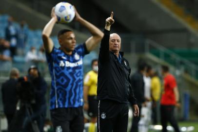 PORTO ALEGRE, RS, BRASIL - 03.10.2021 - O Grêmio recebe o Sport na Arena, em jogo válido pela 23ª rodada do Brasileirão. Partida marca a volta da torcida à Arena durante a pandemia. (Foto: Félix Zucco/Agencia RBS)<!-- NICAID(14905146) -->