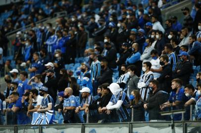 PORTO ALEGRE, RS, BRASIL - 03.10.2021 - O Grêmio recebe o Sport na Arena, em jogo válido pela 23ª rodada do Brasileirão. Partida marca a volta da torcida à Arena durante a pandemia. (Foto: Félix Zucco/Agencia RBS)<!-- NICAID(14905220) -->