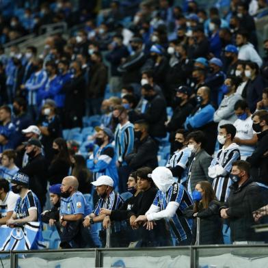 PORTO ALEGRE, RS, BRASIL - 03.10.2021 - O Grêmio recebe o Sport na Arena, em jogo válido pela 23ª rodada do Brasileirão. Partida marca a volta da torcida à Arena durante a pandemia. (Foto: Félix Zucco/Agencia RBS)<!-- NICAID(14905220) -->