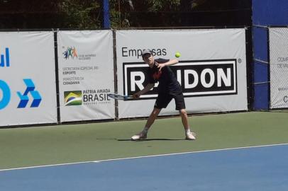 O Gramado Tênis Clube recebeu durante o último fim de semana, a oitava etapa do Circuito Gaúcho de Tênis (CTG) 2021. O principal circuito infantojuvenil do Rio Grande do Sul definiu os vencedores da etapa após três dias de muitos jogos e qualidade a cada ponto disputado nas quadras do clube de Gramado. <!-- NICAID(14905805) -->