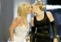 Foto de beijo entre Britney Spears e Madonna no VMA será leiloada em formato NFT 