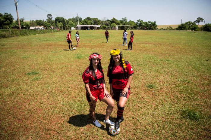 Minha pergunta é: Temos time para jogar assim? Acima de tudo, queremos jogar  assim? : r/CRFla