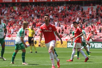 PORTO ALEGRE, RS, BRASIL, 10-10-2021: Internacional vence Chapecoense por 5 a 2, com três gols de Yuri Alberto. Foi o primeiro jogo no Beira-Rio em que a torcida pode voltar ao estádio durante a pandemia. Na foto, Matheus Cadorini comemora seu gol. (Foto: Ricardo Duarte/Sport Club Internacional/Divulgação)<!-- NICAID(14911811) -->