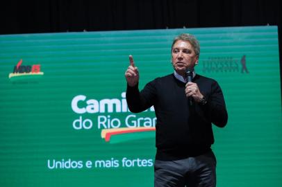 Germano Rigotto fala no encontro do MDB em Novo Hamburgo <!-- NICAID(14912052) -->