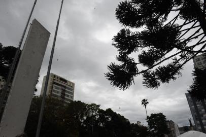 CAXIAS DO SUL, RS, BRASIL (11/10/2021)Clima chuvoso. (Antonio Valiente/Agência RBS)<!-- NICAID(14912143) -->