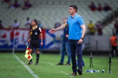 Gremio x FortalezaFUTEBOL/CAMPEONATO BRASILEIRO 2021 /GREMIO X FORTALEZA - ESPORTES - Lance da partida entre Gremio e Fortaleza disputada na noite desta quarta-feira, na Arena Castelao, em partida valida pela Campeonato Brasileiro 2021. FOTO: LUCAS UEBEL/GREMIO/DIVULGAÇÃOEditoria: SPOIndexador: Lucas UebelSecao: futebolFonte: Gremio.netFotógrafo: Gremio x Fortaleza<!-- NICAID(14914694) -->