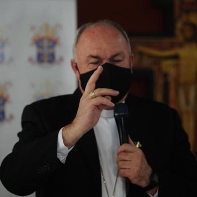 CAXIAS DO SUL, RS, BRASIL (15/10/2021)Em coletiva de imprensa realizada na manhã desta sexta-feira (15), bispo diocesano Dom José Gislon falou sobre o Sínodo 2021-2023, convocado pelo Papa Francisco. O processo sinodal diocesano, primeira etapa da atividade, será aberto oficialmente em uma missa neste domingo (17). Esta será uma das maiores atividades já realizadas pela Igreja Católica. (Antonio Valiente/Agência RBS)<!-- NICAID(14916273) -->