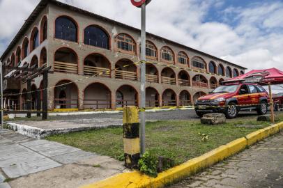 CIDREIRA, RS, BRASIL - 18.10.2021 - Prefeitura de Cidreira é interditada por risco de desabamento. (Foto: Marco Favero/Agencia RBS)<!-- NICAID(14918352) -->