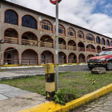 CIDREIRA, RS, BRASIL - 18.10.2021 - Prefeitura de Cidreira é interditada por risco de desabamento. (Foto: Marco Favero/Agencia RBS)<!-- NICAID(14918352) -->