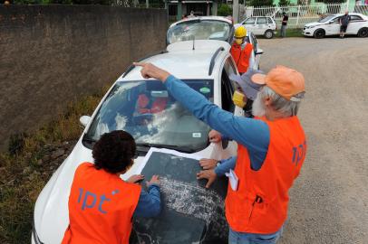 CAXIAS DO SUL, RS, BRASIL, 22/10/2021 - Instituto de Pesquisas Tecnológicas (IPT), contratado pela prefeitura, está fazendo trabalho de campo em Caxias do Sul para levantamento das áreas habitáveis e também das áreas de risco do município. (Marcelo Casagrande/Agência RBS)<!-- NICAID(14922305) -->