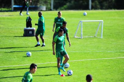 CAXIAS DO SUL, RS, BRASIL, 20/10/2021. Primeiro treino do novo técnico do Juventude, Jair Ventura. Ele chega com a missão de livrar a equipe do rebaixamento no Brasileirão. Na foto, atacante Sorriso.  (Porthus Junior/Agência RBS)<!-- NICAID(14920289) -->