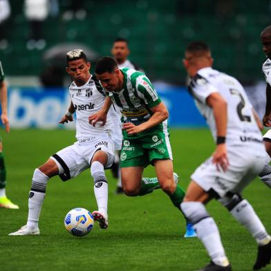 CAXIAS DO SUL, RS, BRASIL, 23/10/2021. Juventude x Ceará, jogo válido pela 28ª rodada da série A do Campeonato Brasileiro e realizado no estádio Alfredo Jaconi. (Porthus Junior/Agência RBS)<!-- NICAID(14923215) -->