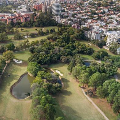 Porto Alegre Country Club<!-- NICAID(14925074) -->