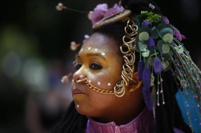 PORTO ALEGRE, RS, BRASIL - 28.10.2021 - Intervenção artística Kuumba (POA em Cena), de Mayura Matos. (Foto: Félix Zucco/Agencia RBS)<!-- NICAID(14926932) -->