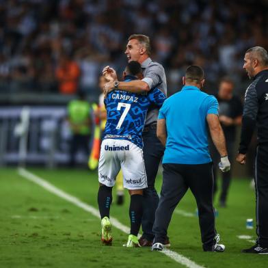 Gremio x Atletico-MGFUTEBOL/CAMPEONATO BRASILEIRO 2021 /GREMIO X ATLETICO-MG - ESPORTES - Lance da partida entre Gremio e Atletico-MG disputada na noite desta quarta-feira, no estádio do Mineirao, em partida valida pela Campeonato Brasileiro 2021. FOTO: LUCAS UEBEL/GREMIO FBPAEditoria: SPOIndexador: Lucas UebelSecao: futebolFonte: Gremio.netFotógrafo: Gremio x Atletico-MG<!-- NICAID(14932107) -->