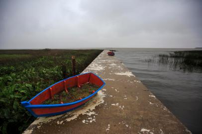 SÃO LORENÇO DO SUL, RS, BRASIL, 06/11/2021- Matéria Especial sobre a situação das praias do Litoral Sul do Estado. Nas imagens São Lourenço do Sul. Foto: Jefferson Botega / Agencia RBSIndexador: Jeff Botega<!-- NICAID(14934286) -->