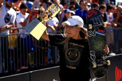 JACKSONVILLE, FLORIDA - NOVEMBER 14: Pamela Rosa of Brazil reacts to winning the final for the SLS Super Crown World Championship on November 14, 2021 in Jacksonville, Florida.   Mike Ehrmann/Getty Images/AFP (Photo by Mike Ehrmann / GETTY IMAGES NORTH AMERICA / Getty Images via AFP)<!-- NICAID(14940738) -->