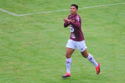 CAXIAS DO SUL, RS, BRASIL, 05/12/2020. SER Caxias x Mirassol, jogo de ida da segunda fase da Série D (Dezeseis avos), do Campeonato Brasileiro 2020 e realizado no estádio Centenário. (Porthus Junior/Agência RBS)<!-- NICAID(14661484) -->