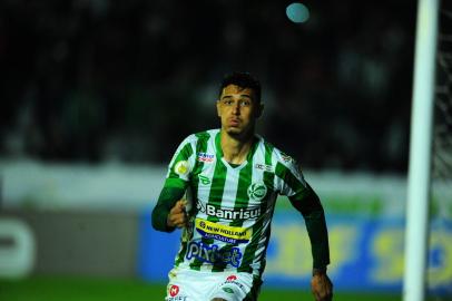 CAXIAS DO SUL, RS, BRASIL, 17/11/2021. Juventude x Fluminense, jogo válido pela 33ª rodada da série A do Campeonato Brasileiro e realizado no estádio Alfredo Jaconi. (Porthus Junior/Agência RBS)<!-- NICAID(14943892) -->