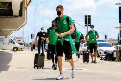 Juventude desembarca no aeroporto em São Paulo, para enfrentar o São Paulo pelo Brasileirão<!-- NICAID(14959617) -->