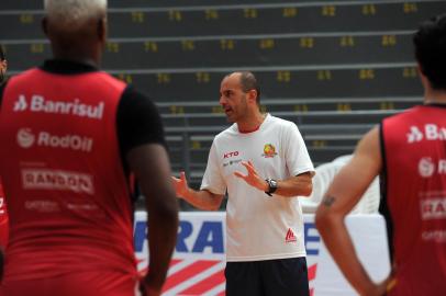 CAXIAS DO SUL, RS, BRASIL, 03/12/2021 - Ginásio do Sesi, para o último treino do Caxias Basquete antes de enfrentar o São Paulo. (Marcelo Casagrande/Agência RBS)<!-- NICAID(14958235) -->