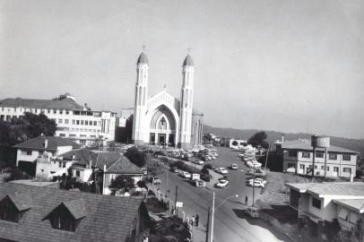 Fotos antigas da Igreja Imaculada Conceição (Igreja dos Capuchinhos), em comemoração ao aniversário de 55 anos da Igreja. Fotógrafo: Não se aplica<!-- NICAID(992333) -->