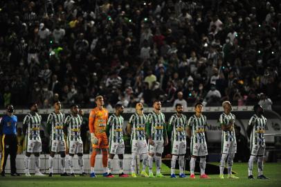 CAXIAS DO SUL, RS, BRASIL, 09/12/2021. Juventude x Corínthians, jogo válido pela 38ª rodada da Série A do Campeonato Brasileiro e realizado no estádio Alfredo Jaconi. O jogo decide a permanência do Ju,  na Série A, nesta que é a última rodada do brasileirão 2021. (Porthus Junior/Agência RBS)<!-- NICAID(14964350) -->