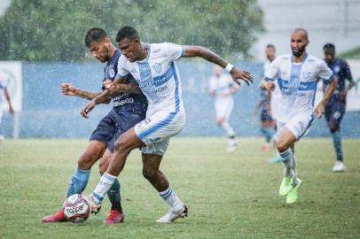 Glória venceu o Novo Hamburgo por 2 a 0, no Altos da Glória, em Vacaria, na primeira partida da decisão da Copa FGF - Taça Dirceu de Castro.<!-- NICAID(14959899) -->