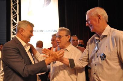 Celso Bernardi, Ireneu Orth e Luis Carlos Heinze no congresso do PP <!-- NICAID(14966301) -->