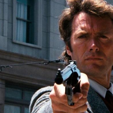 Perseguidor Implacável (Dirty Harry, 1971)<!-- NICAID(14753104) -->