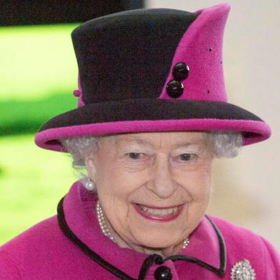 Elizabeth II<!-- NICAID(12717623) -->