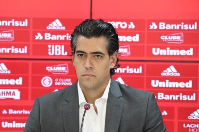 Em sua apresentação no Inter, o novo diretor-executivo de futebol, Paulo Bracks, concede entrevista coletiva.<!-- NICAID(14685791) -->