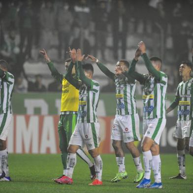 CAXIAS DO SUL, RS, BRASIL, 17/11/2021. Juventude x Fluminense, jogo válido pela 33ª rodada da série A do Campeonato Brasileiro e realizado no estádio Alfredo Jaconi. (Porthus Junior/Agência RBS)<!-- NICAID(14943960) -->