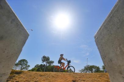 PORTO ALEGRE, RS, BRASIL,  31/12/2021-Clima em Porto Alegre.  Foto: Lauro Alves  / Agencia RBS<!-- NICAID(14980620) -->