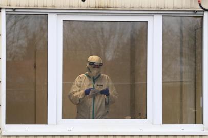 A medical helper prepares test material in a Covid-19 test center in the small village of Unterschleissheim near Munich, southern Germany, on January 18, 2022, amid the ongoing coronavirus Covid-19 pandemic . (Photo by Christof STACHE / AFP)<!-- NICAID(14992591) -->