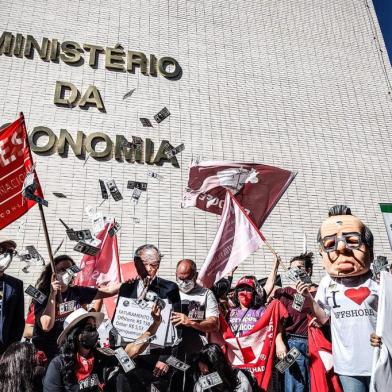 Protesto no Ministério da Economia<!-- NICAID(14992904) -->