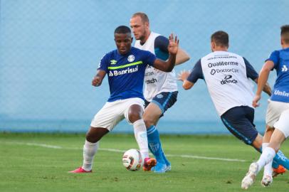 Jogo-treino Transição - Grêmio x Novo HamburgoFoto: Rodrigo Fatturi/GrêmioNa foto: Elias Manoel<!-- NICAID(14994156) -->