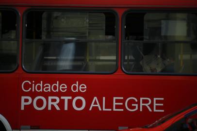 PORTO ALEGRE, RS, BRASIL,  08/07/2021-Fotos de ensaio sobre a crise no transporte público de Porto Alegre Foto:  Félix Zucco / Agencia RBS<!-- NICAID(14829201) -->