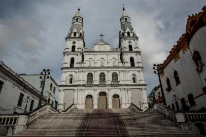 PORTO ALEGRE, RS, BRASIL - 11/05/2021A Igreja Nossa Senhora das Dores pode receber o título de basílica menor. A solicitação do Padre Lucas Mendes foi encaminhada em 15 de setembro de 2020 e já está na terceira fase da solicitação.<!-- NICAID(14780441) -->