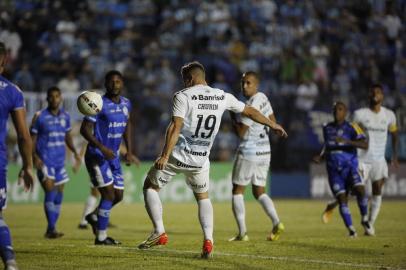 SÃO LEOPOLDO, RS, BRASIL - 09.02.2022 - O Grêmio visita o Aimoré no Estádio Cristo Rei, em jogo válido pela quinta rodada do Gauchão. (Foto: Anselmo Cunha/Agencia RBS)<!-- NICAID(15011644) -->