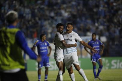 SÃO LEOPOLDO, RS, BRASIL - 09.02.2022 - O Grêmio visita o Aimoré no Estádio Cristo Rei, em jogo válido pela quinta rodada do Gauchão. (Foto: Anselmo Cunha/Agencia RBS)<!-- NICAID(15011685) -->