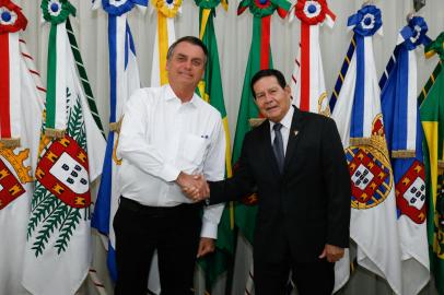 (Brasília - DF, 14/12/2022) Presidente da República Jair Bolsonaro transmite o cargo da Presidência da República ao Vice-Presidente Hamilton Mourão, por ocasião da Viagem Oficial para Moscou/Rússia.Foto: Alan Santos/PR<!-- NICAID(15016390) -->