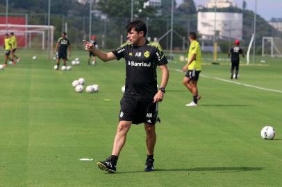 Alexander Medina, técnico do Inter