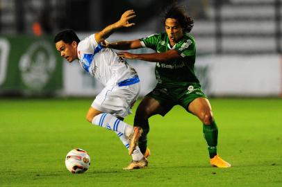 CAXIAS DO SUL, RS, BRASIL, 03/02/2022. Juventude x NH, jogo válido pela terceira rodada da primeira fase do Campeonato Gaúcho 2022 e realizado no estádio Alfredo Jaconi. (Porthus Junior/Agência RBS)<!-- NICAID(15007077) -->