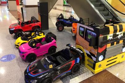 Mini Cars<!-- NICAID(15025611) -->