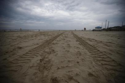 TRAMANDAÍ, RS, BRASIL - 25.02.2022 - Ambiental na praia de Tramandaí. (Foto: Félix Zucco/Agencia RBS)<!-- NICAID(15026614) -->