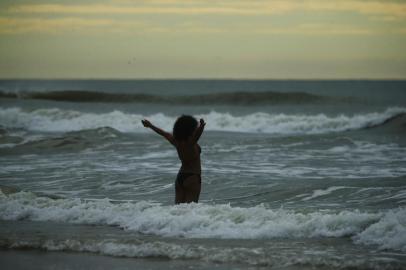 Tramandaí, RS, BRASIL,  01/03/2022- Ambiental de praia em Tramandaí. Foto: Félix Zucco / Agencia RBS<!-- NICAID(15029690) -->