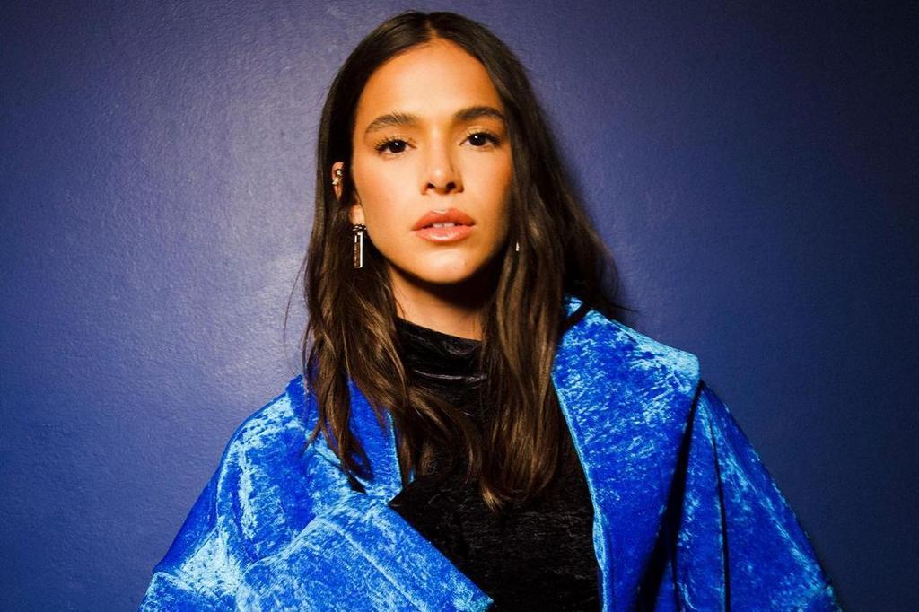 Besouro Azul: quem é o par de Bruna Marquezine e protagonista do novo filme  da DC? - Purebreak